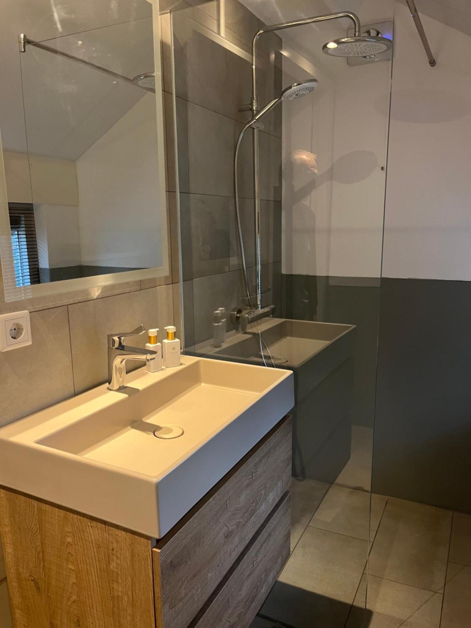 Bed & Breakfast+ De Kooimolen Dreumel Εξωτερικό φωτογραφία